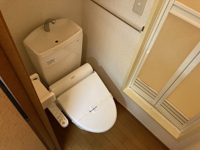 Room image 9