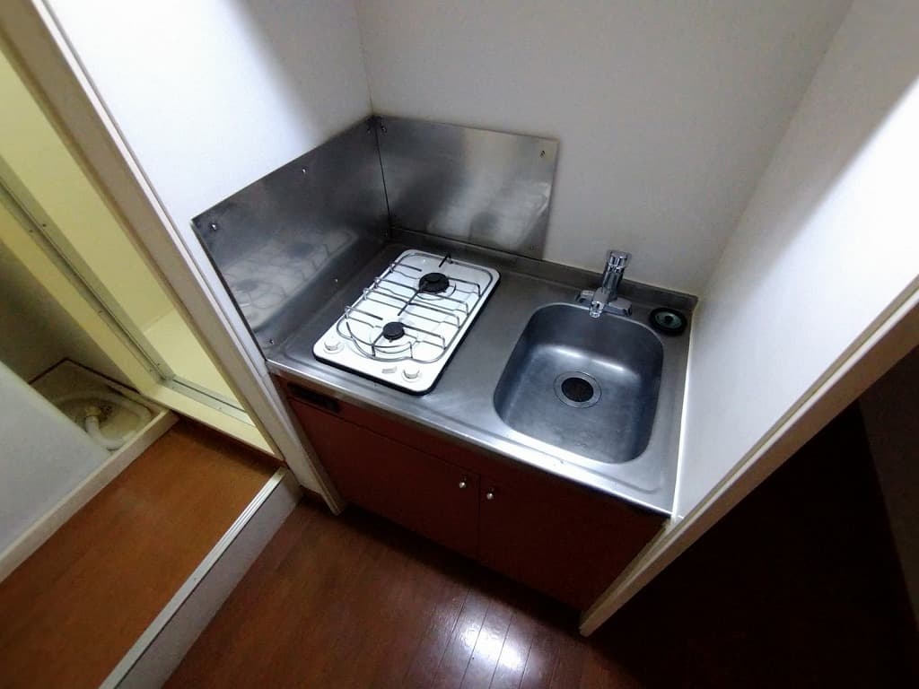 Room image 9