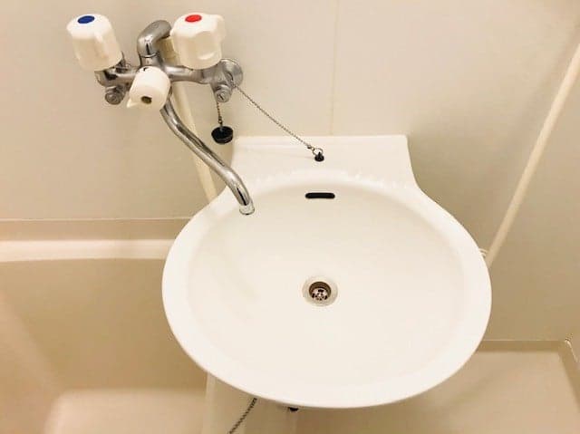 Room image 15