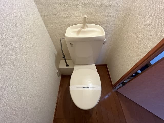 Room image 9