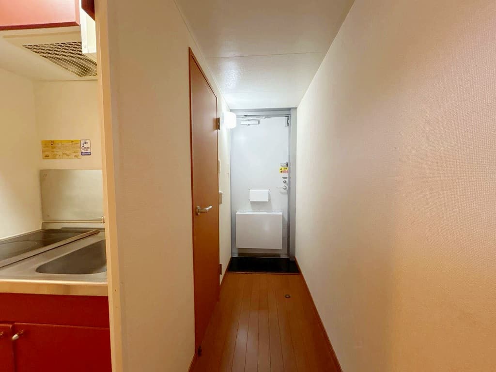 Room image 14