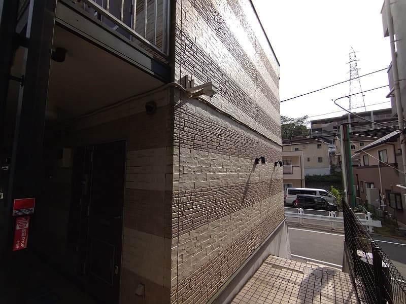 Room image 16