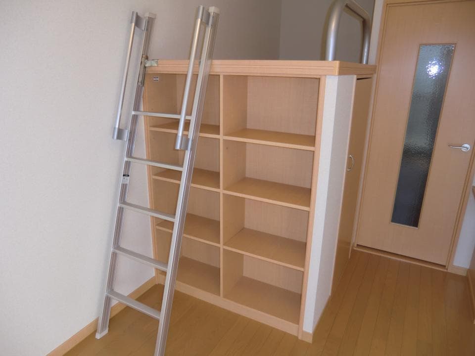Room image 10