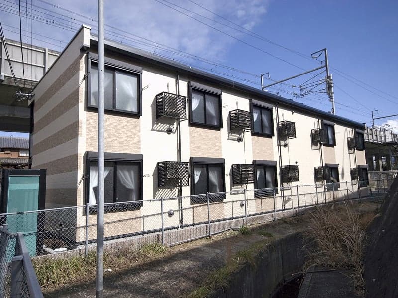 Main exterior of leopalace Setagawa
