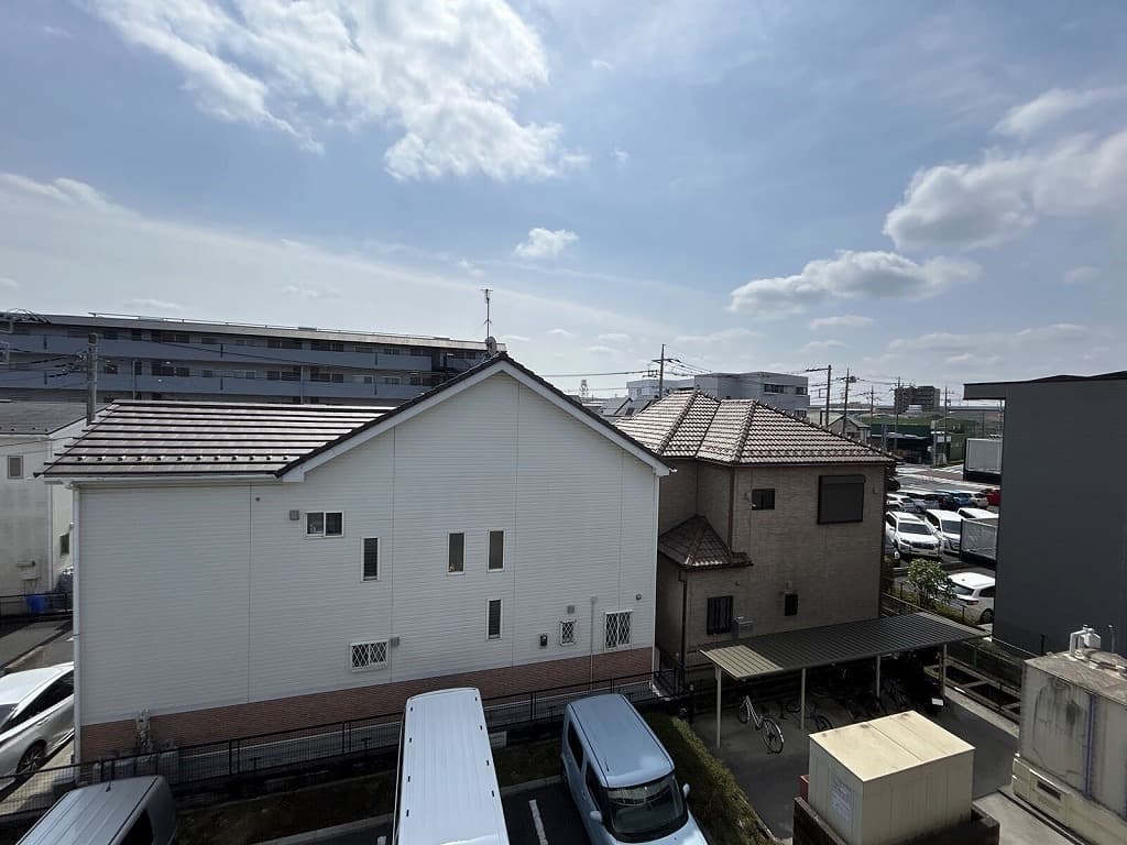 Room image 10