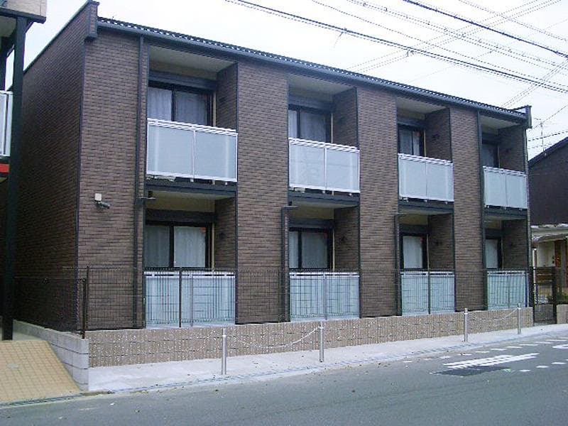 Main exterior of LEONEXT Pine Tree