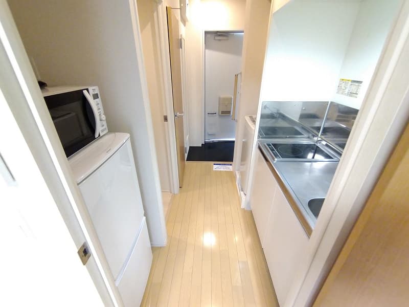 Room image 16
