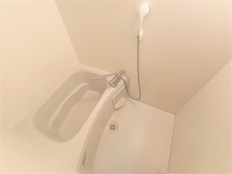 Room image 12