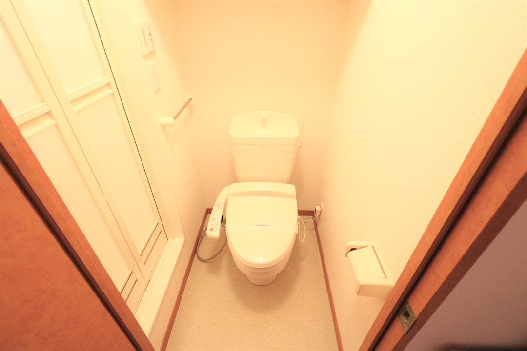 Room image 14