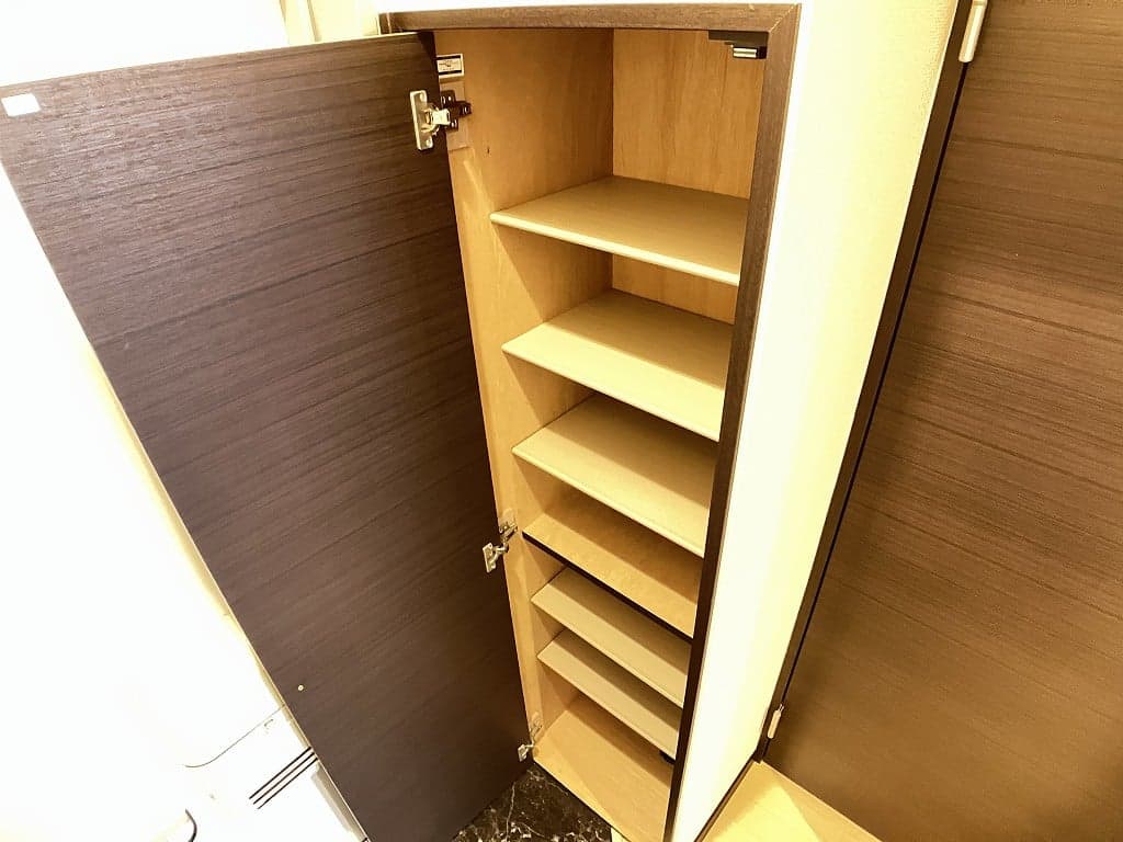 Room image 13