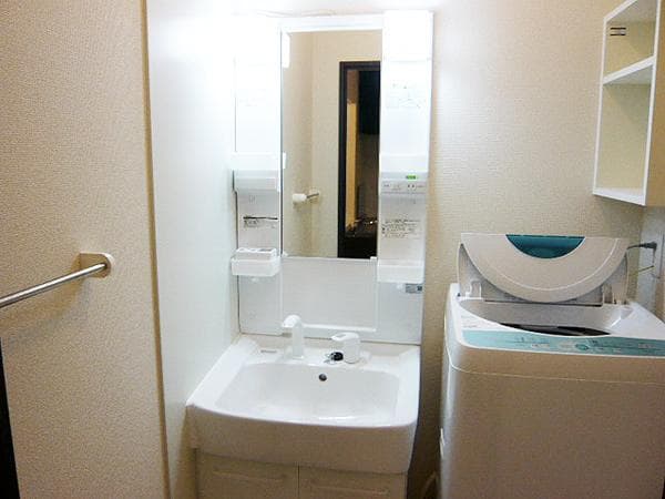 Room image 14
