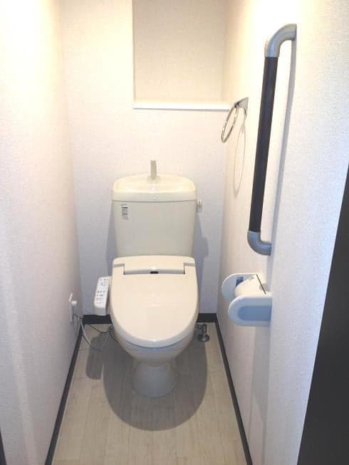 Room image 9