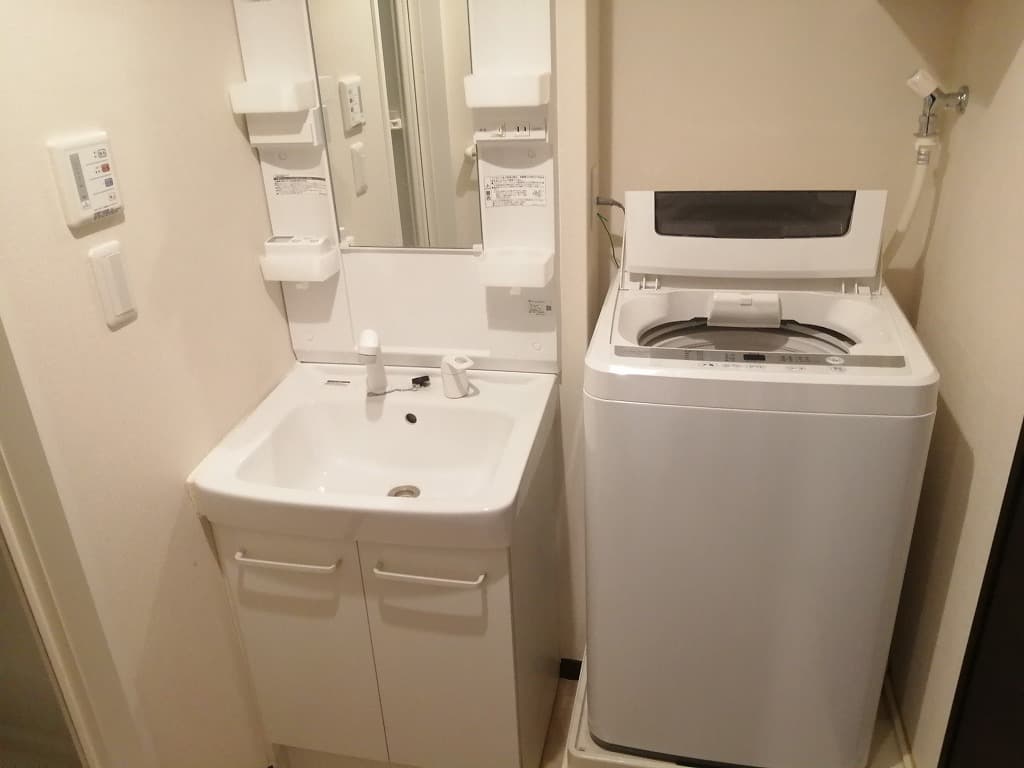 Room image 11