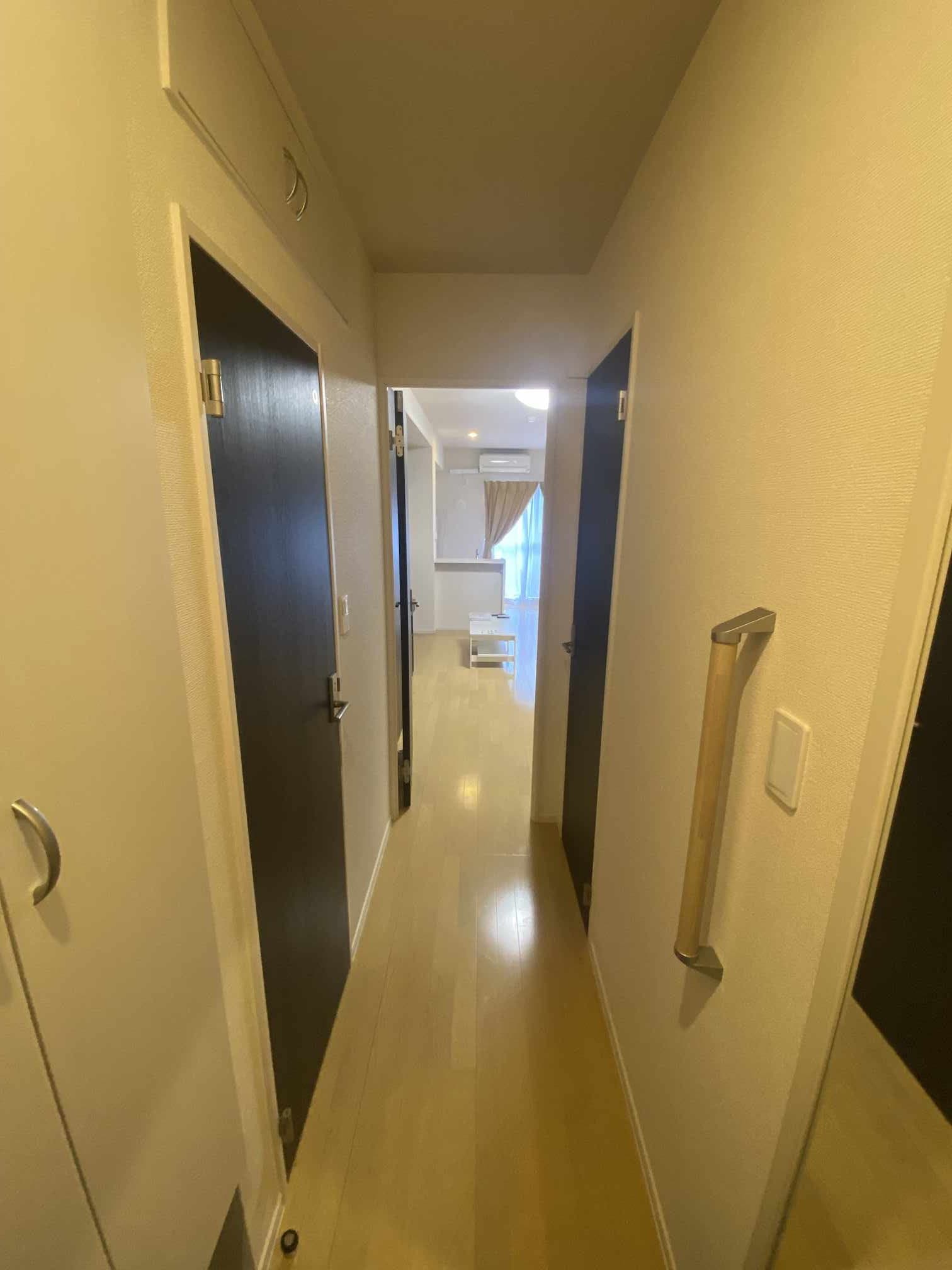 Room image 16