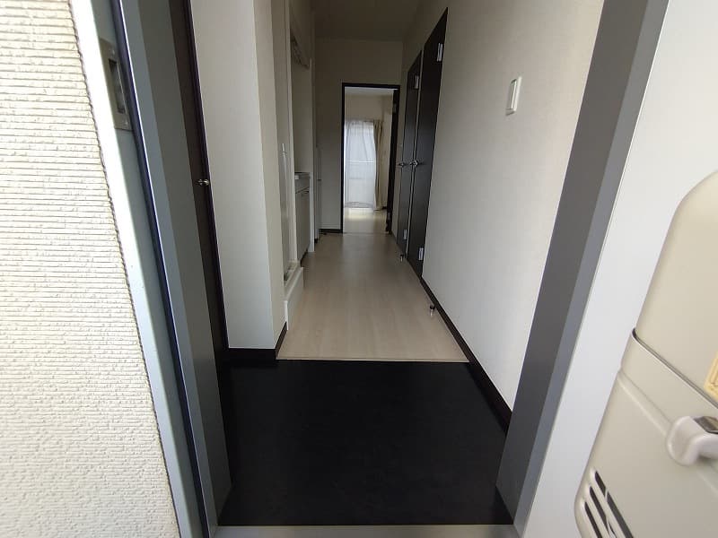 Room image 13