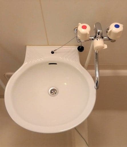 Room image 10