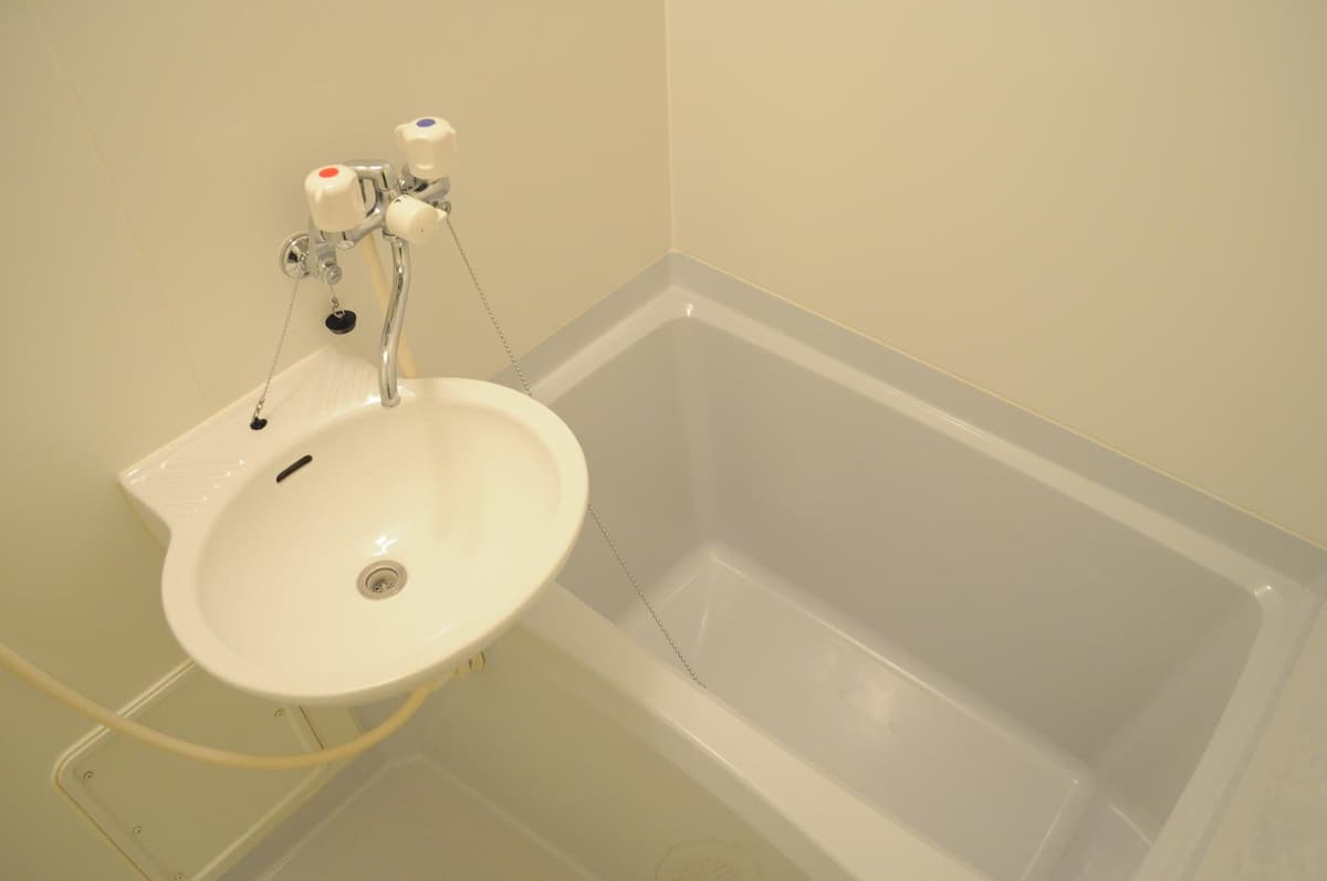 Room image 10