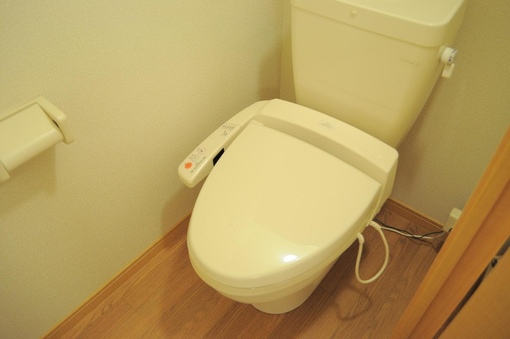 Room image 9