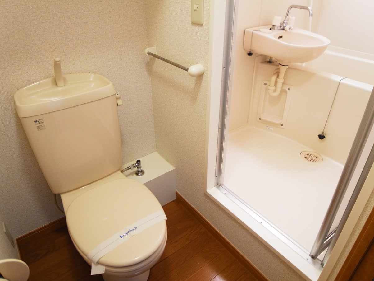 Room image 13