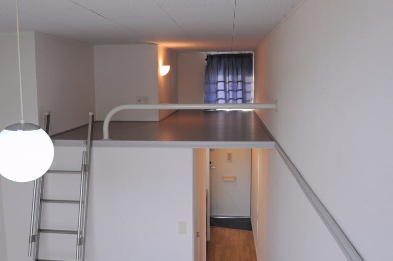 Room image 8
