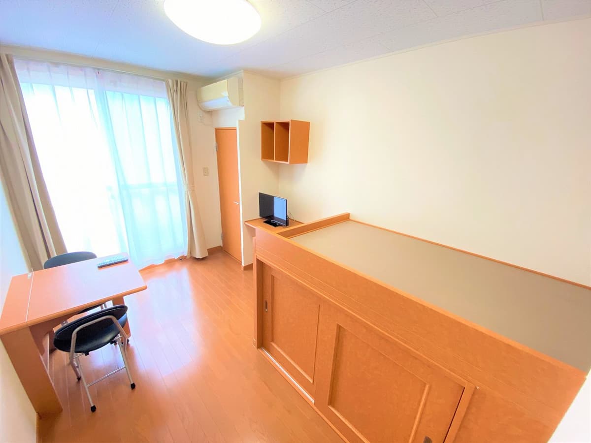 Room image 12