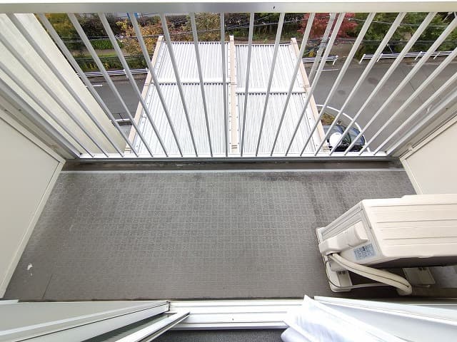 Room image 13