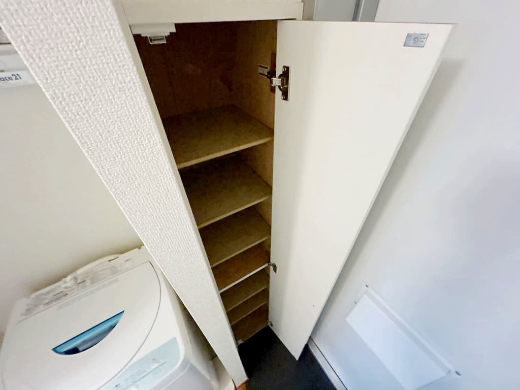 Room image 13