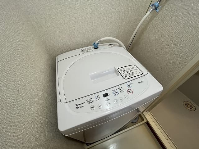 Room image 16