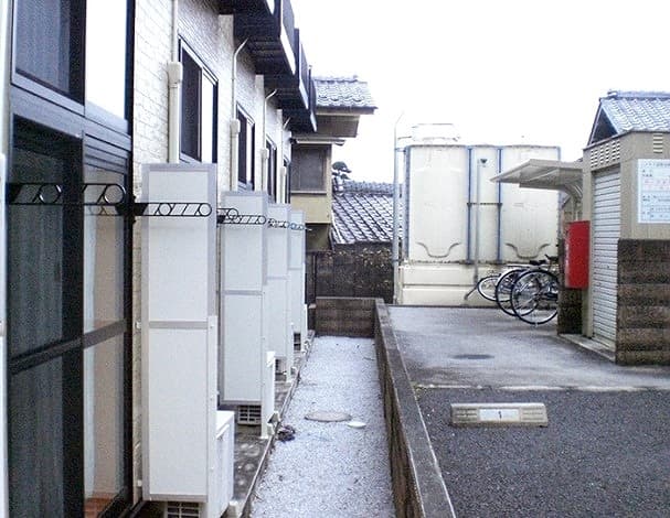 Room image 12