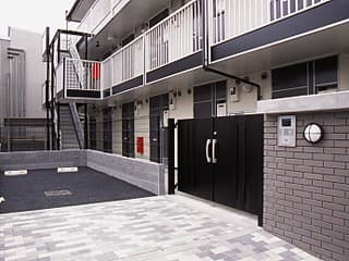 Room image 16