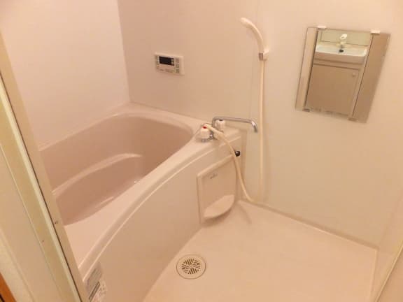 Room image 12
