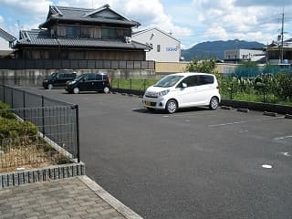 Room image 13