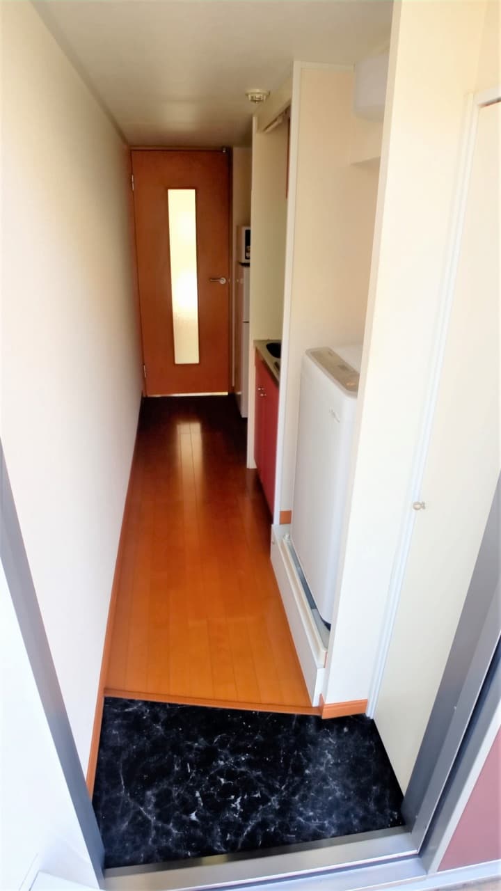 Room image 11