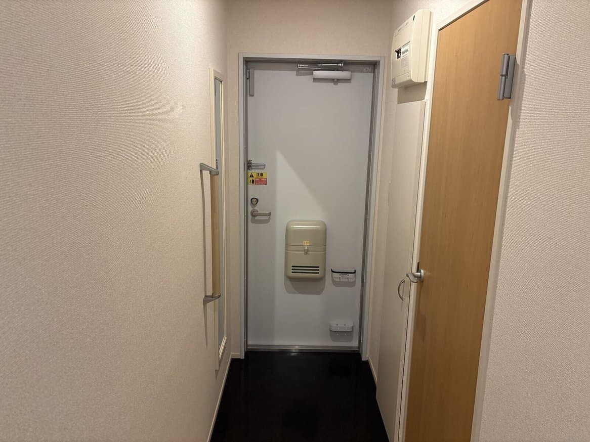 Room image 14