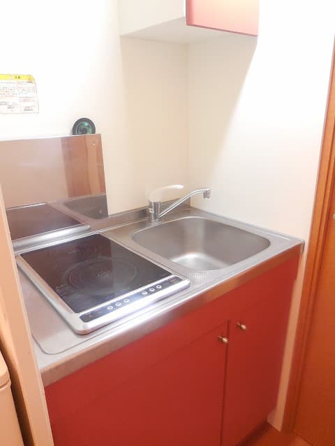 Room image 8
