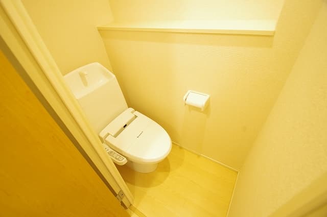 Room image 9