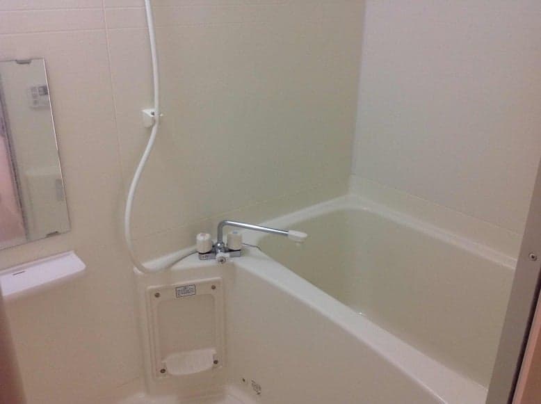 Room image 8