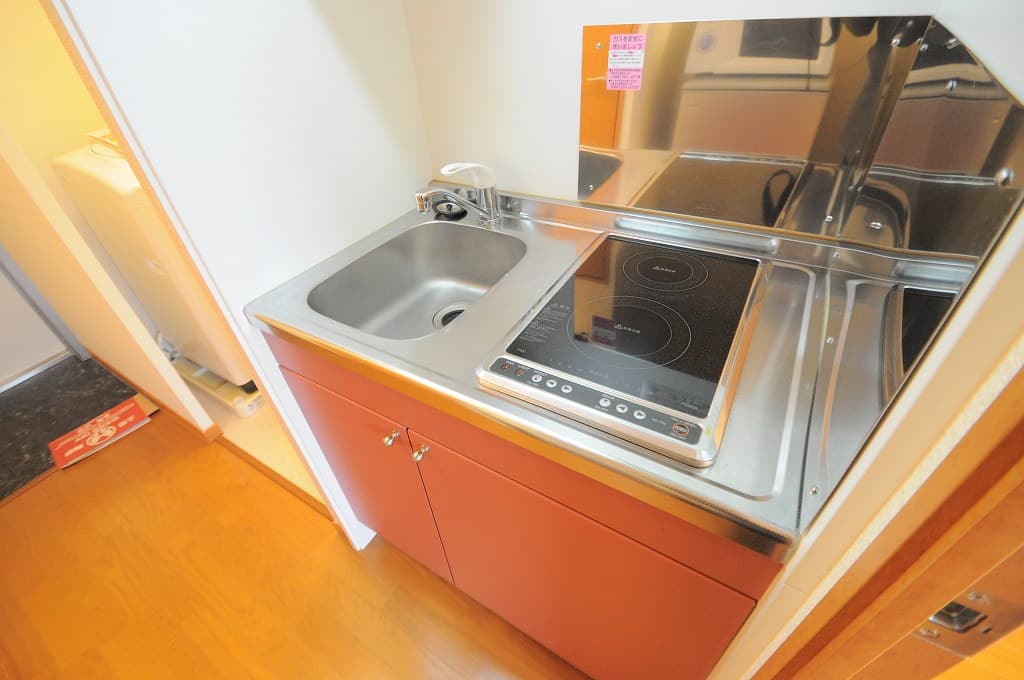 Room image 8