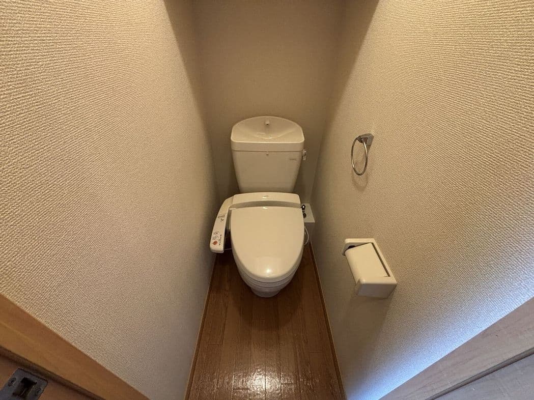 Room image 9