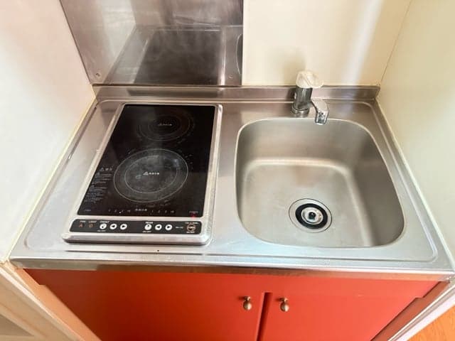 Room image 16