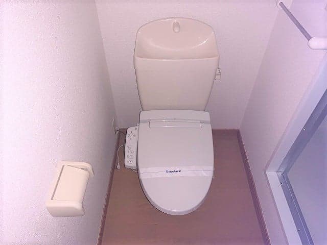 Room image 9