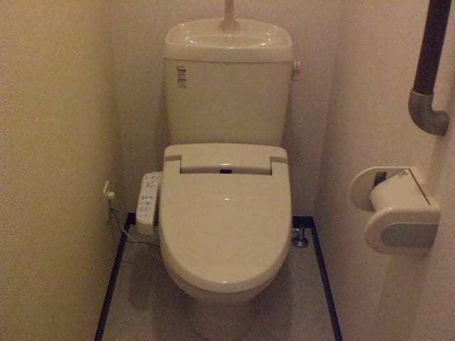 Room image 14