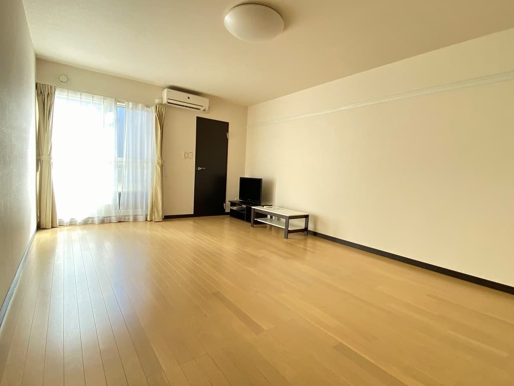 Preview interior of LEONEXT City Palace 2