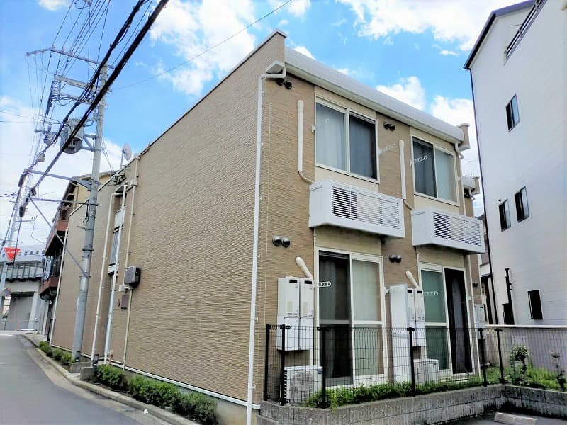 Main exterior of leopalace Saki