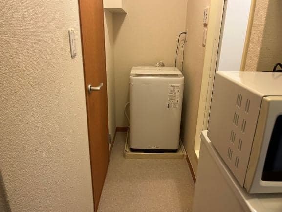 Room image 11