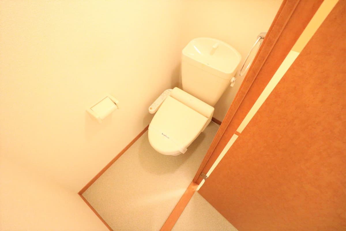 Room image 12