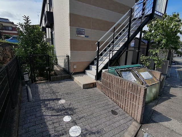 Room image 13