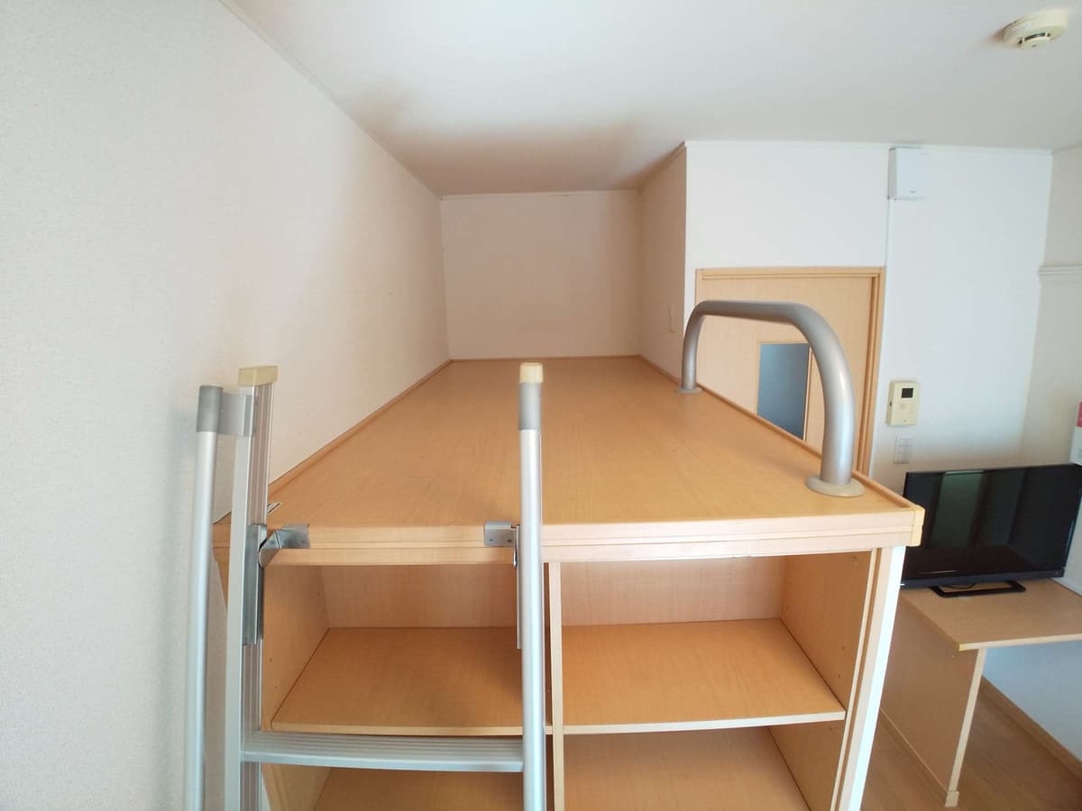 Room image 15
