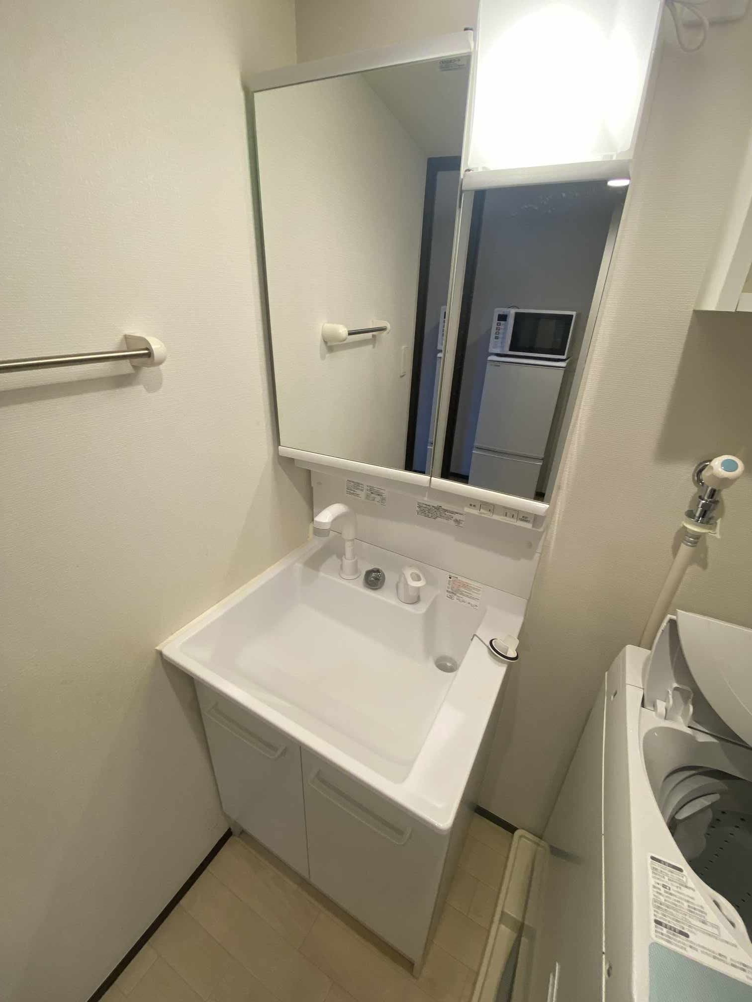 Room image 13