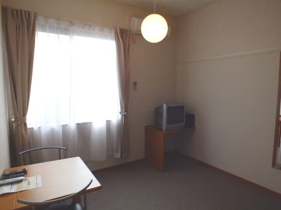 Preview interior of leopalace Premier Inage